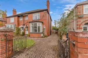 Photo 25- click for photo gallery